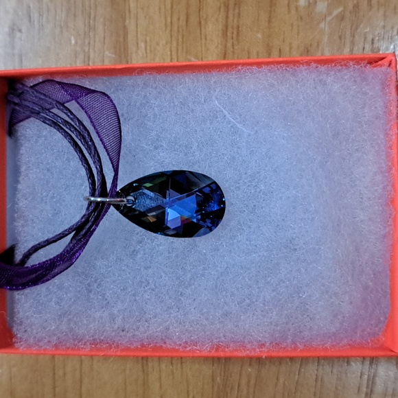 Lilac Garden Crystal Teardrop Necklace - Picture 2 of 6